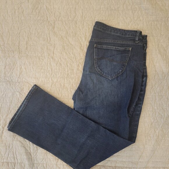 Riders by Lee Indigo Women's Midrise Bootcut Jean, Size 16 - Picture 3 of 10